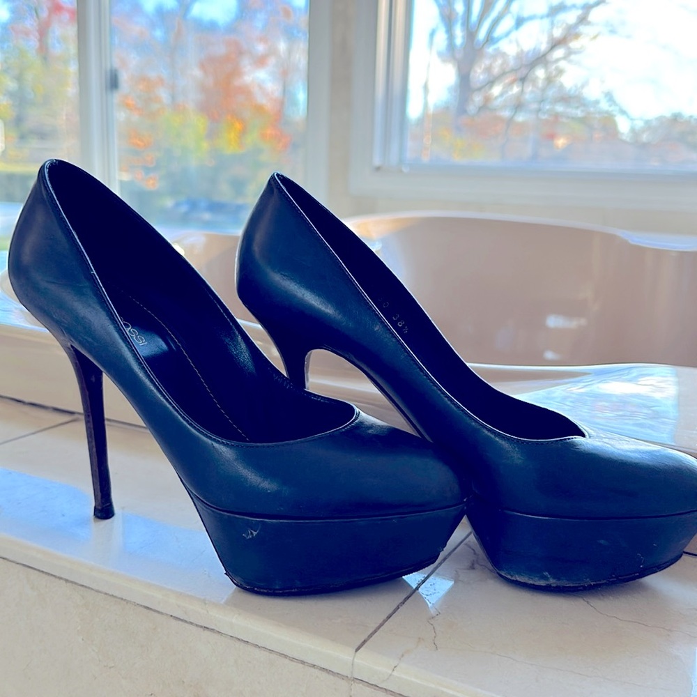Sergio Rossi Navy pumps